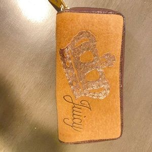 Juicy couture wallet